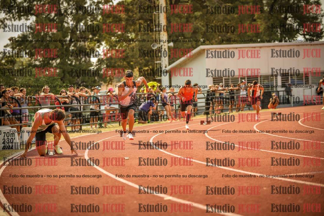 Fotos de los 400 m llanos de varones