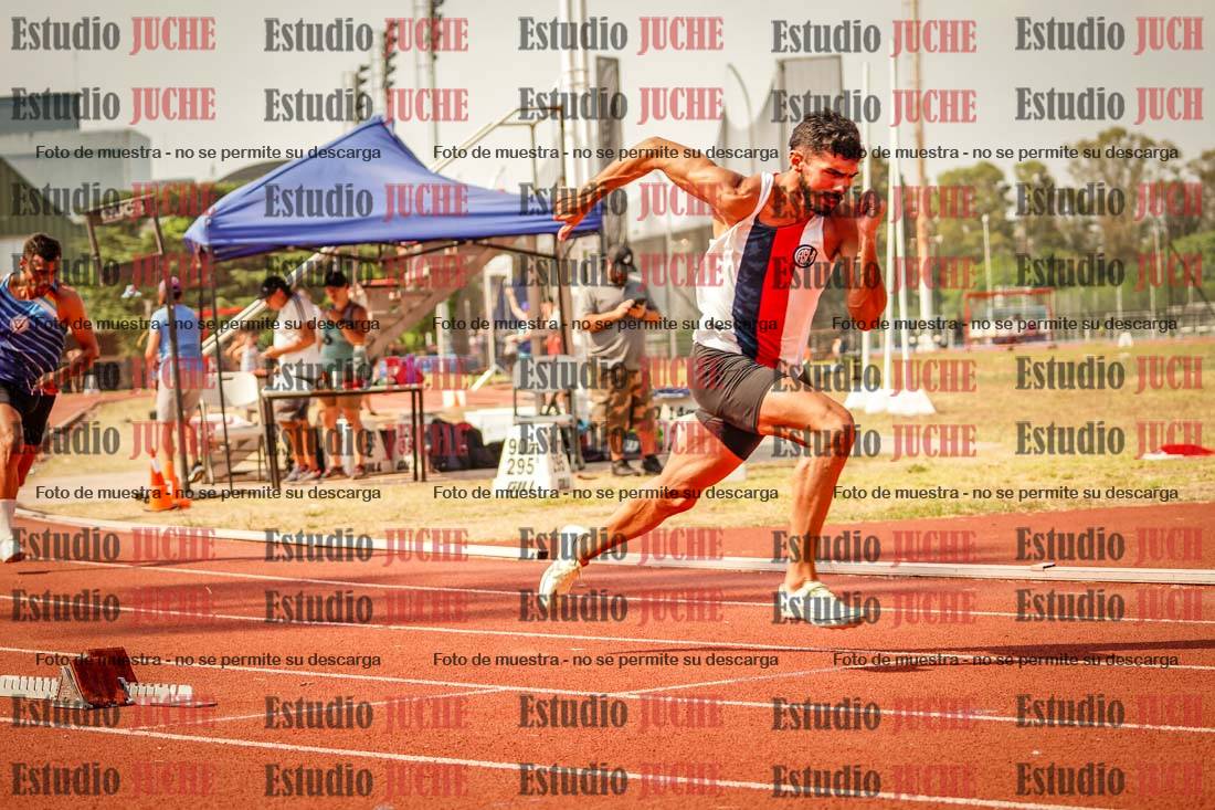 Fotos de los 400 m llanos de varones