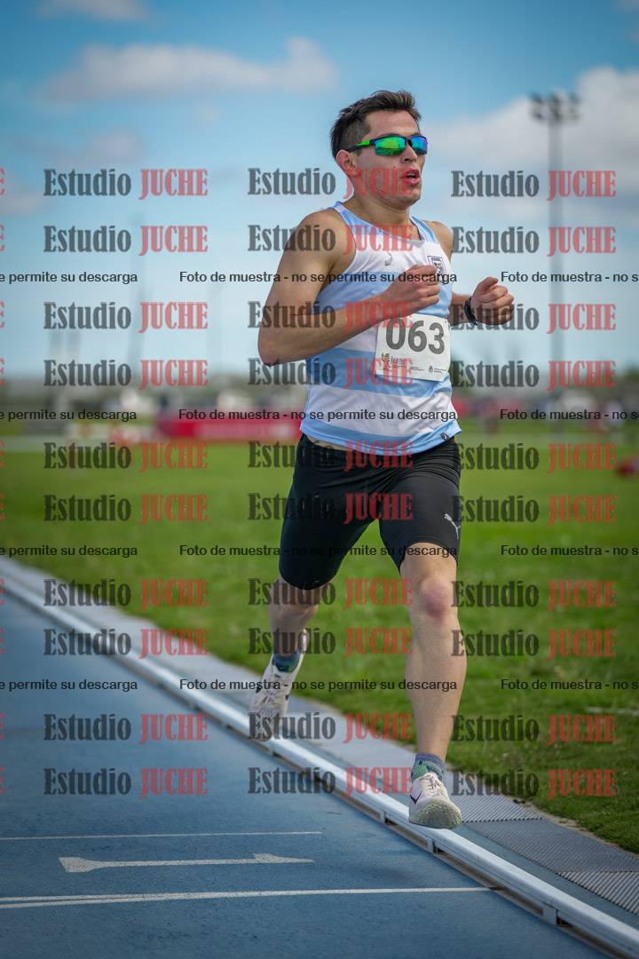 Fotos de los 1000 m llanos de varones