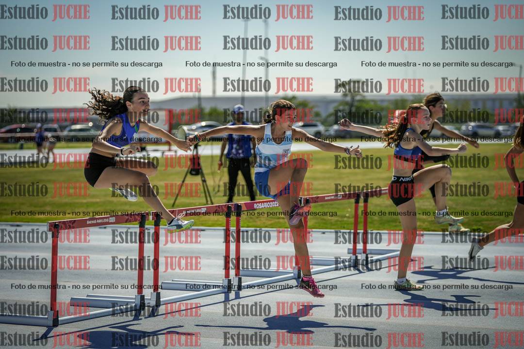 Fotos de los 80 m con vallas de mujeres - serie 1