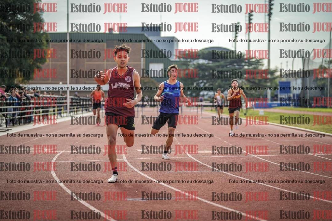 Fotos de los 400 m con vallas de varones