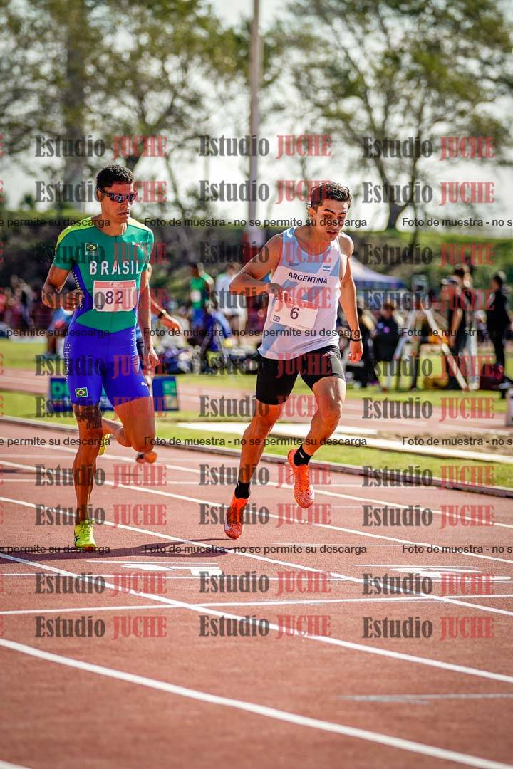 Fotos de los 400 m llanos de varones