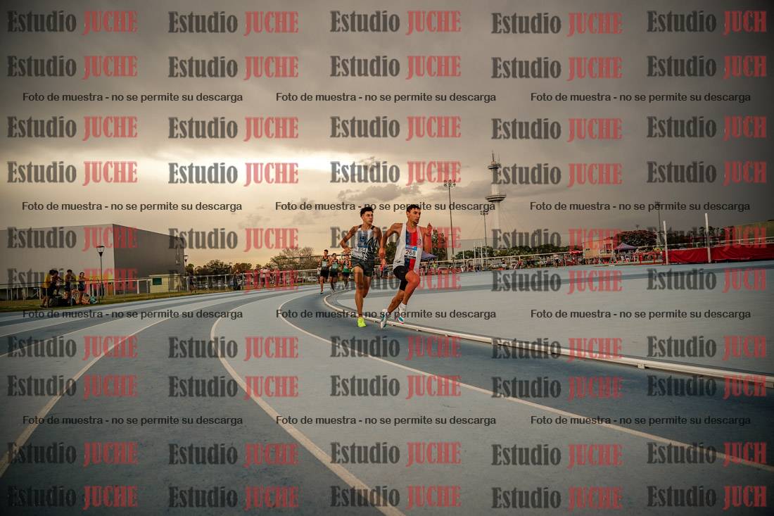 Fotos de los 600 m llanos de varones