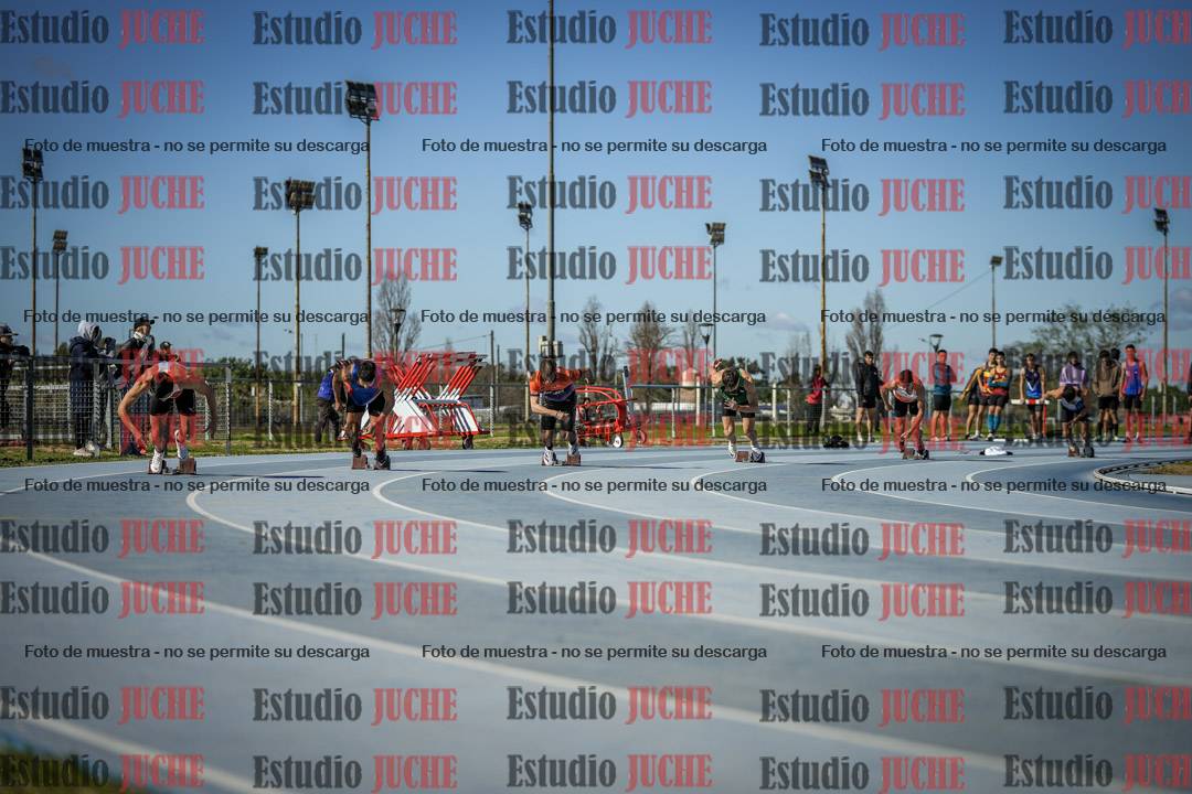 Fotos de los 200 m llanos de varones