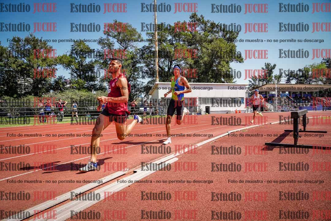 Fotos de los 800 m llanos de varones