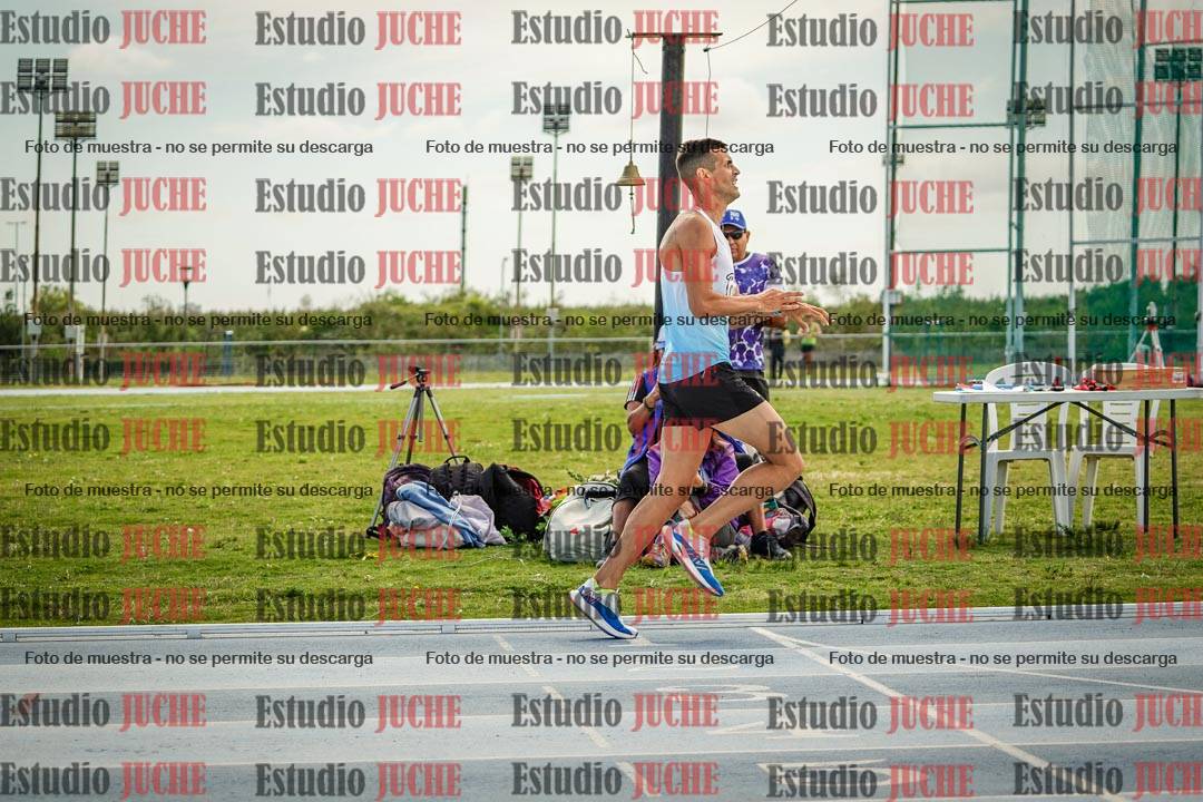 Fotos de los 1000 m llanos de varones