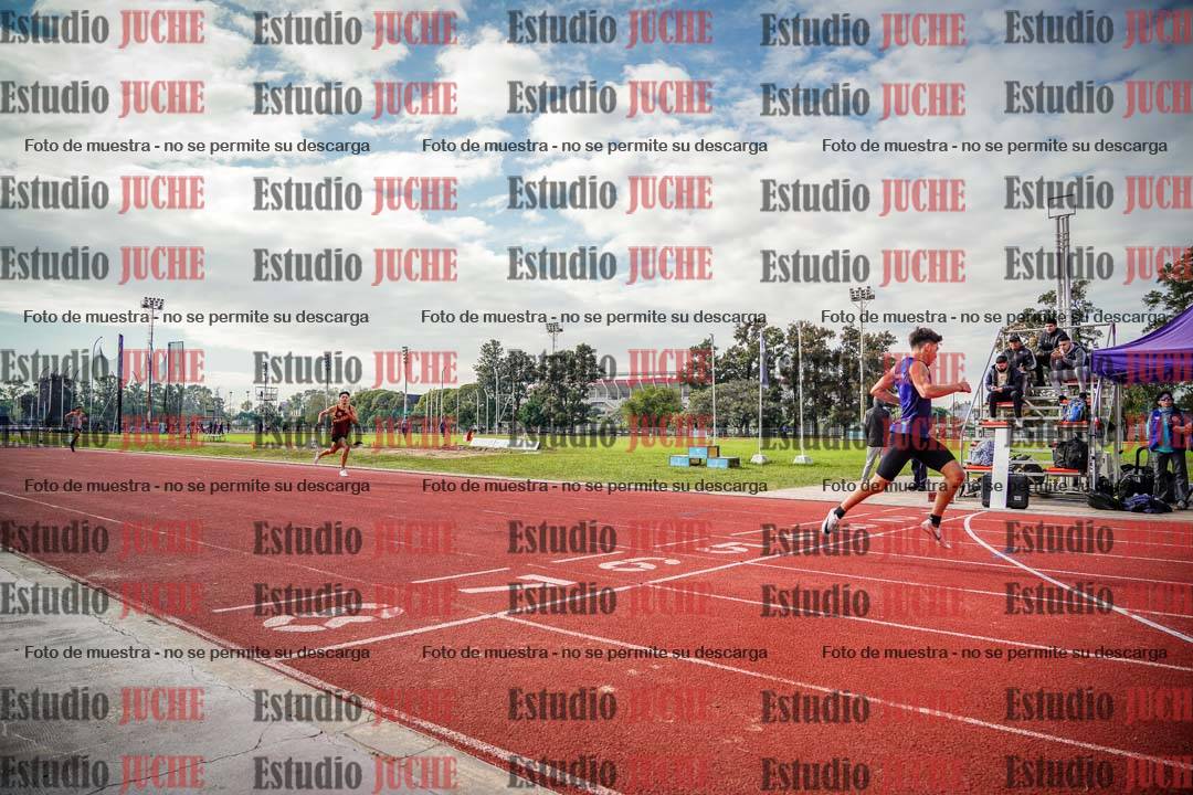 Fotos de los 400 m con vallas de varones