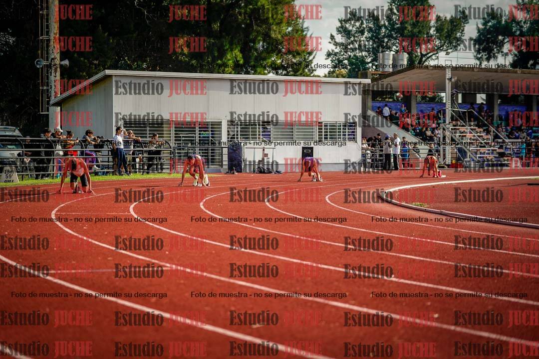 Fotos de los 400 m con vallas de varones
