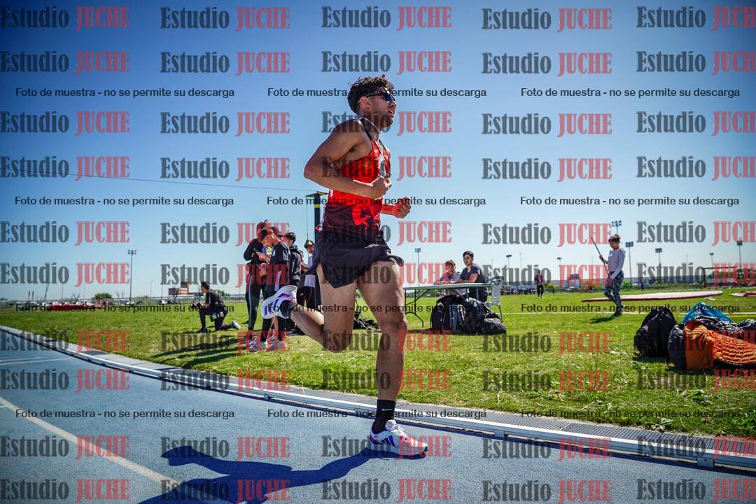Fotos de los 5000 m de mujeres y varones - serie 2