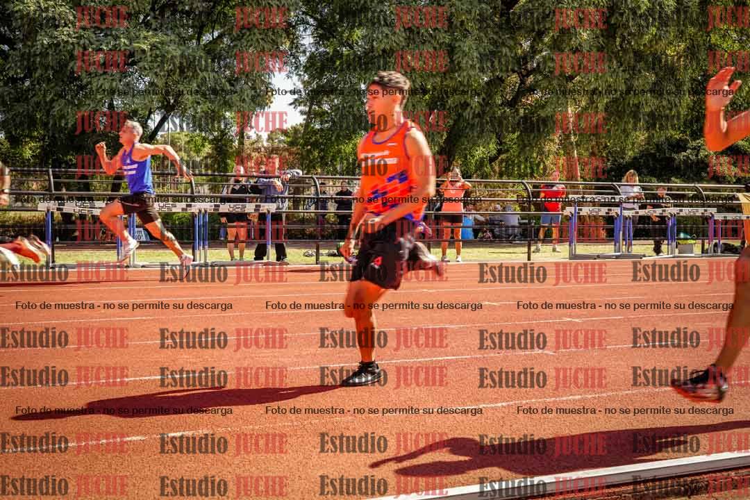 Fotos de los 100 m llanos de varones