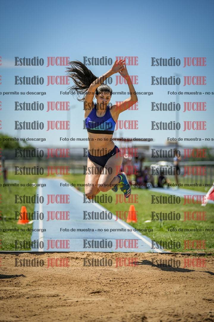 Fotos del salto triple de varones y mujeres - todas las tablas