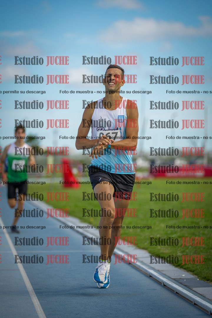 Fotos de los 1000 m llanos de varones