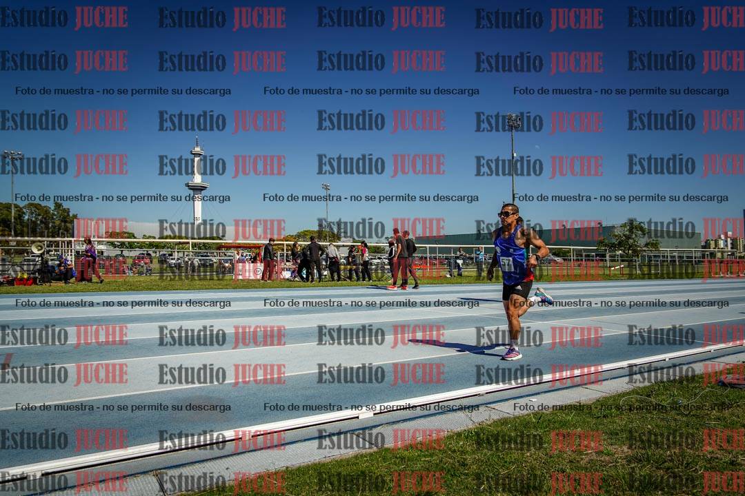 Fotos de los 5000 m de mujeres y varones - serie 2