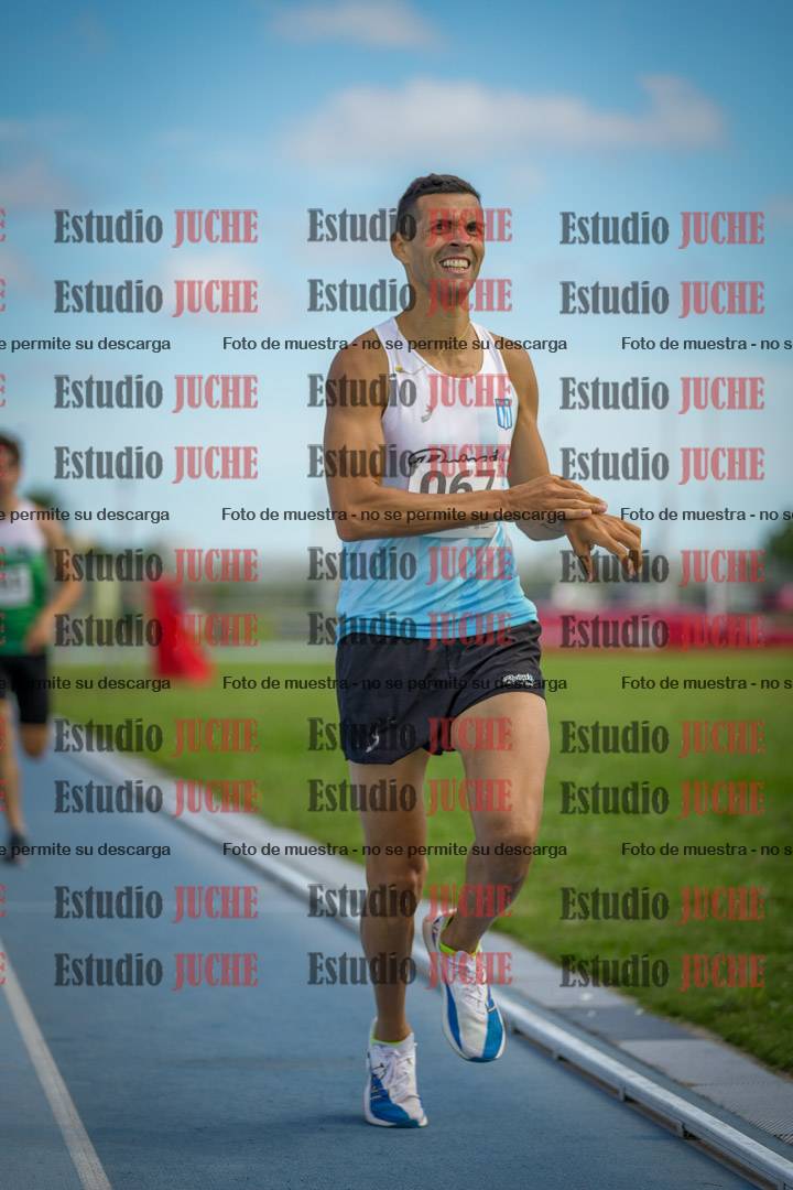 Fotos de los 1000 m llanos de varones