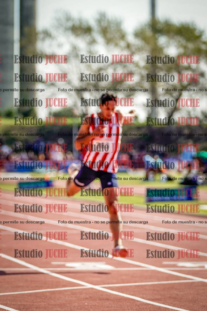 Fotos de los 400 m llanos de varones