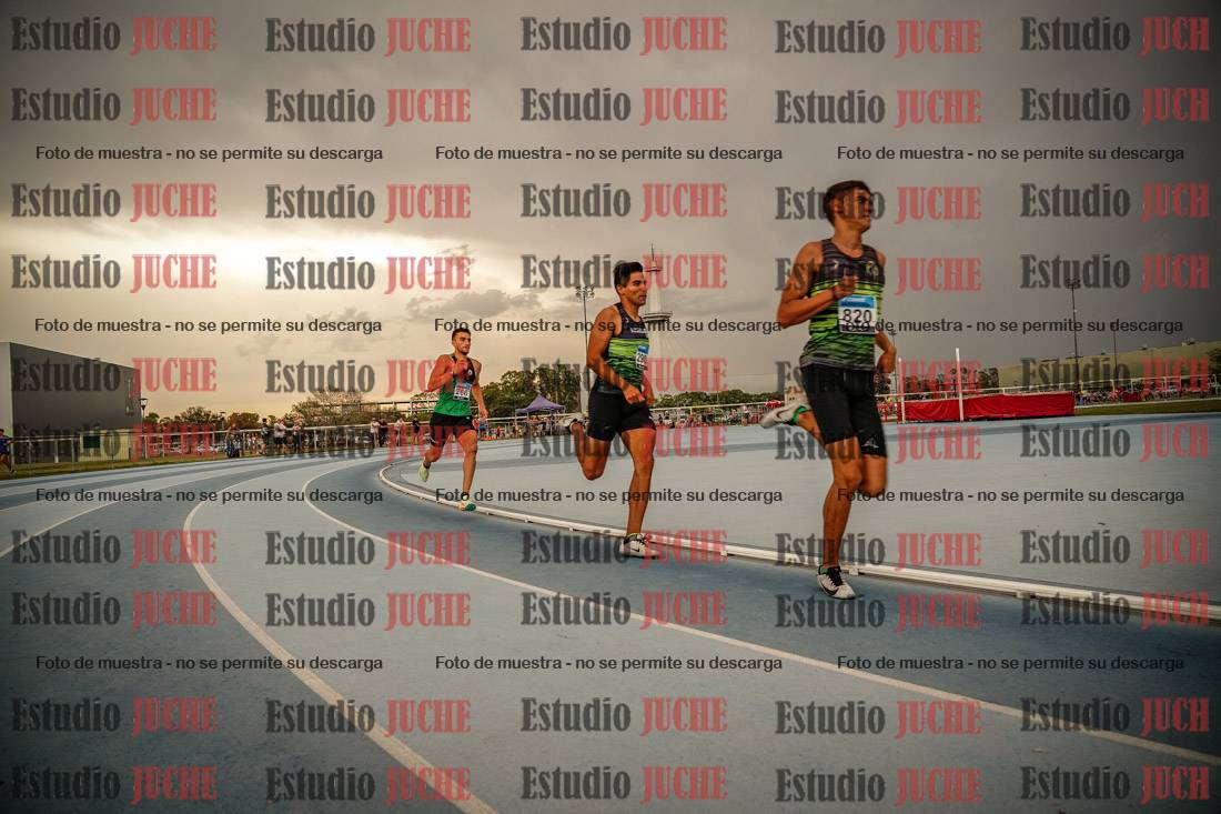 Fotos de los 600 m llanos de varones