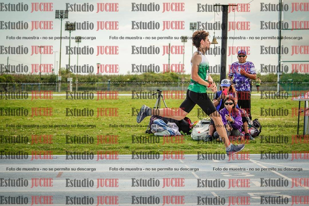 Fotos de los 1000 m llanos de varones