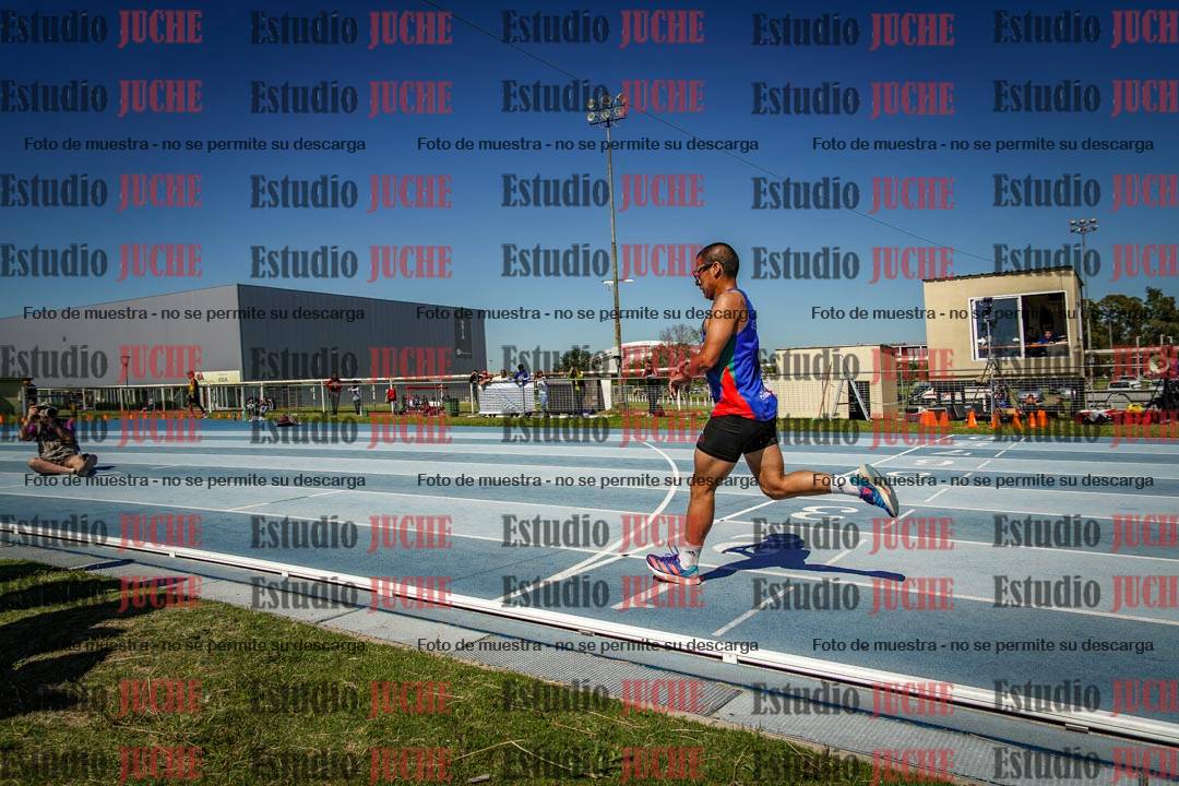 Fotos de los 5000 m de mujeres y varones - serie 2