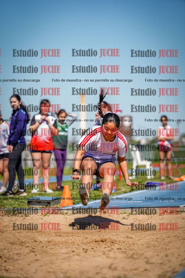Fotos del salto en largo de mujeres - U15