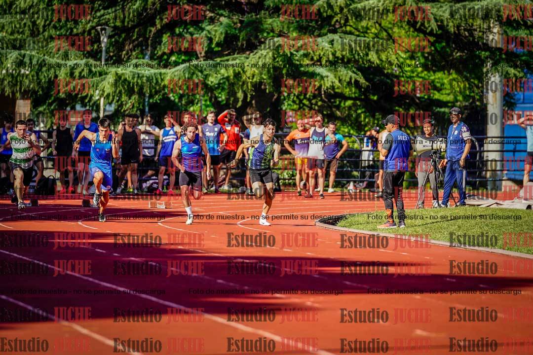 Fotos de los 100 m llanos de varones