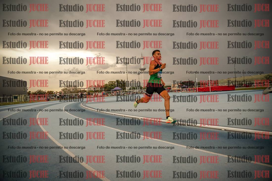 Fotos de los 600 m llanos de varones