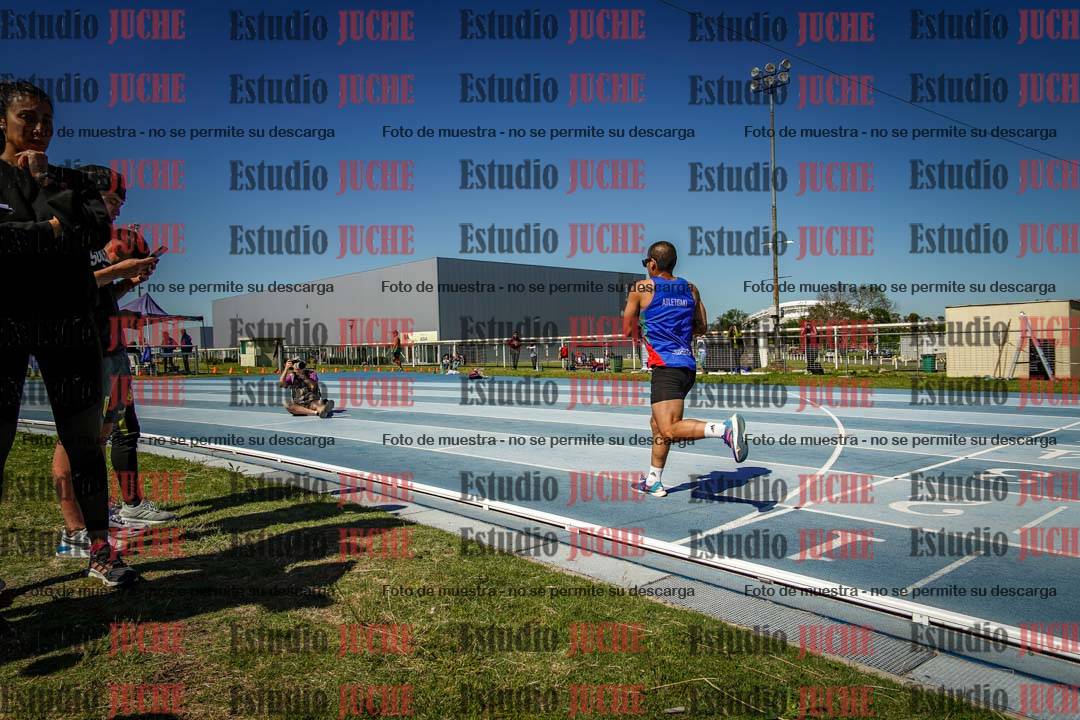 Fotos de los 5000 m de mujeres y varones - serie 2
