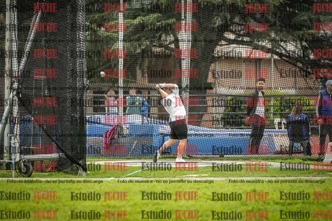 Fotos del lanzamiento de martillo de varones