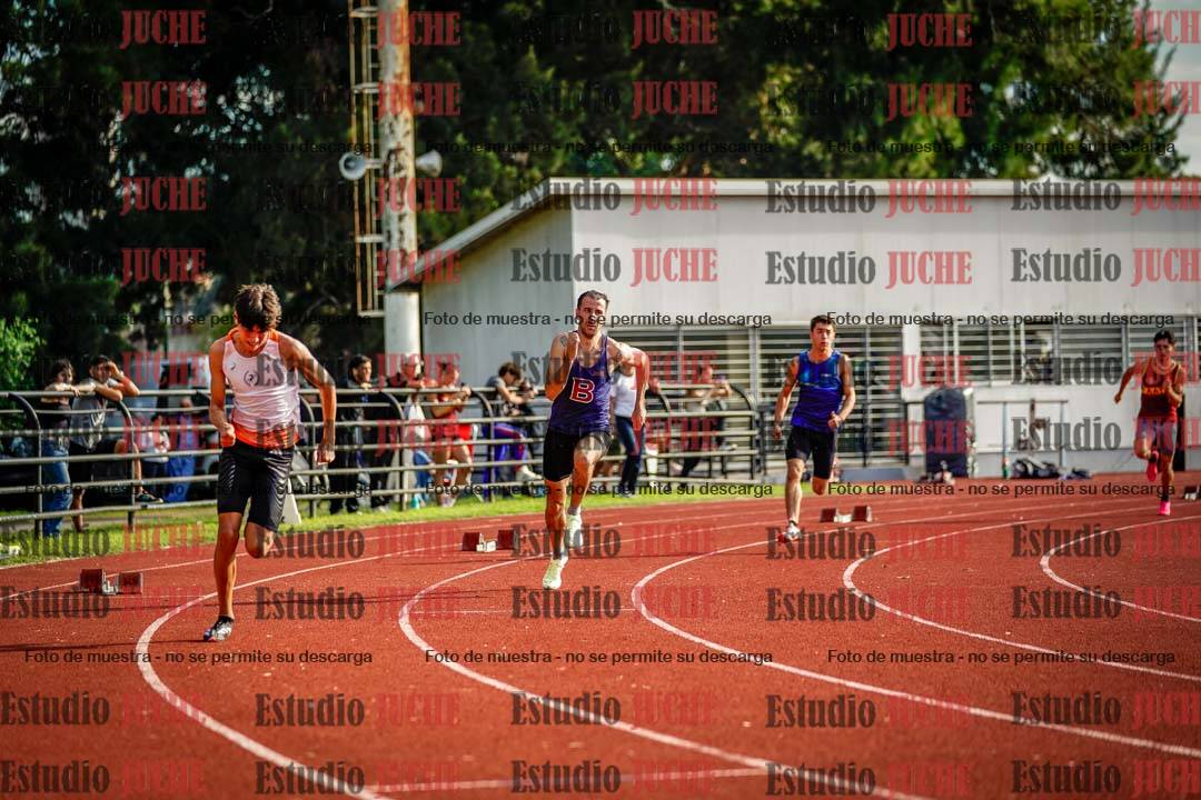 Fotos de los 400 m con vallas de varones