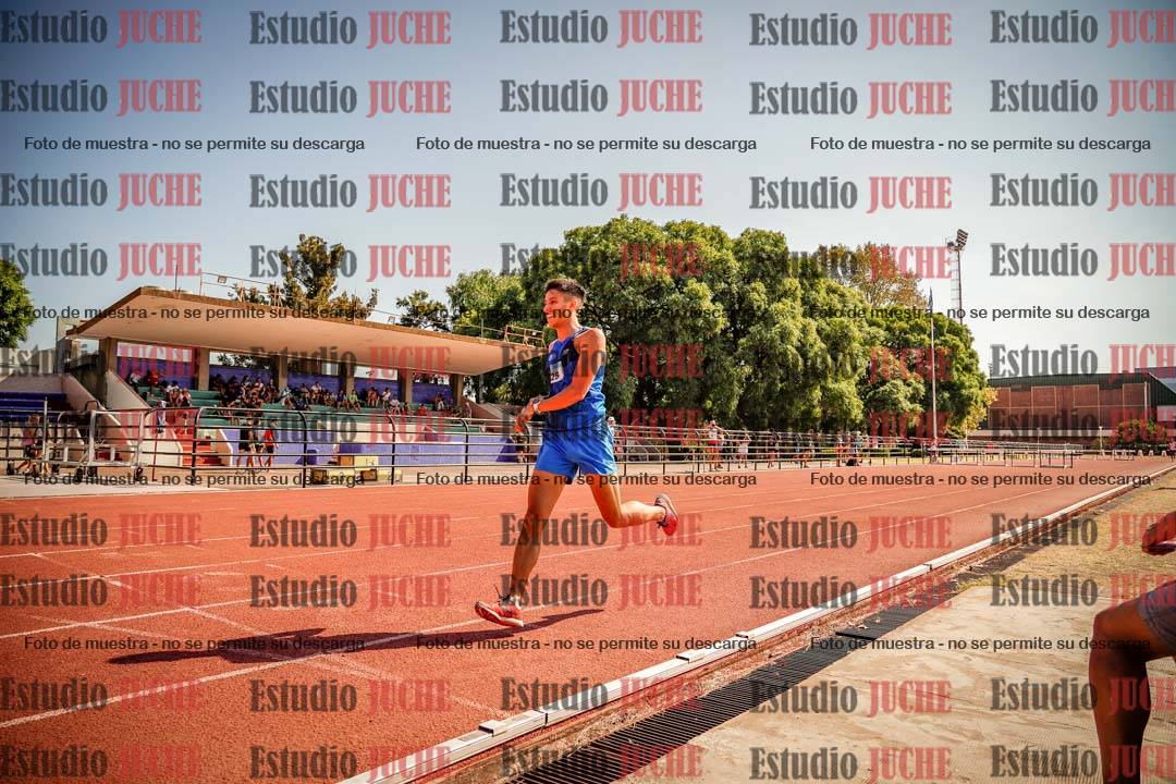 Fotos de los 3000 m llanos de varones