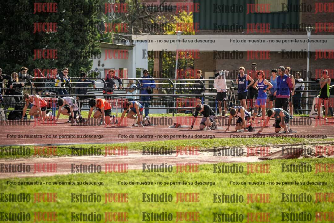 Fotos de los 100 m llanos de varones