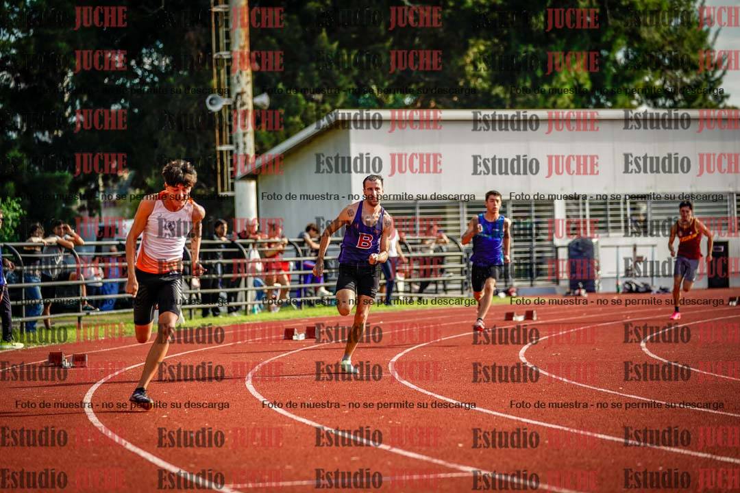 Fotos de los 400 m con vallas de varones