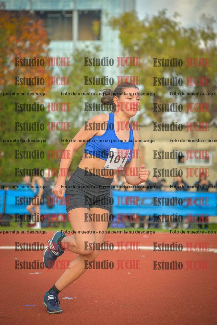 Fotos del salto en alto de mujeres