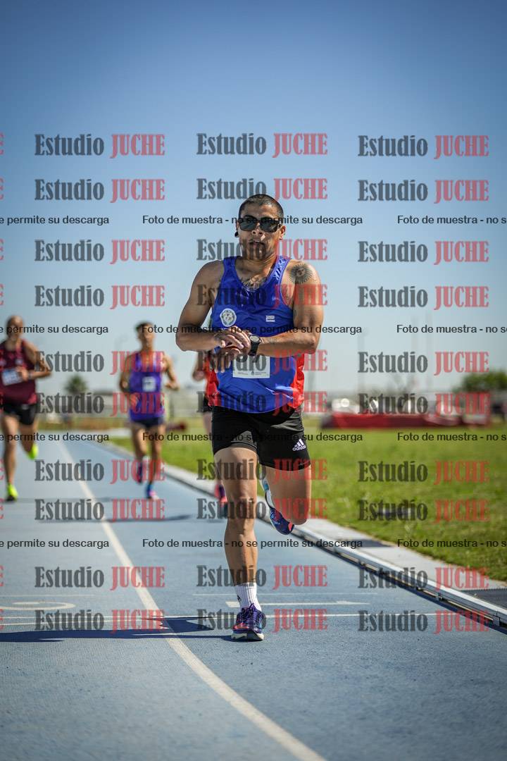 Fotos de los 5000 m de mujeres y varones - serie 2