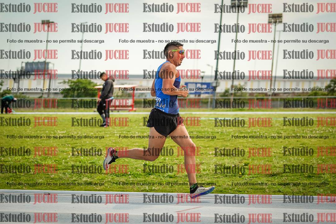 Fotos de los 1000 m llanos de varones