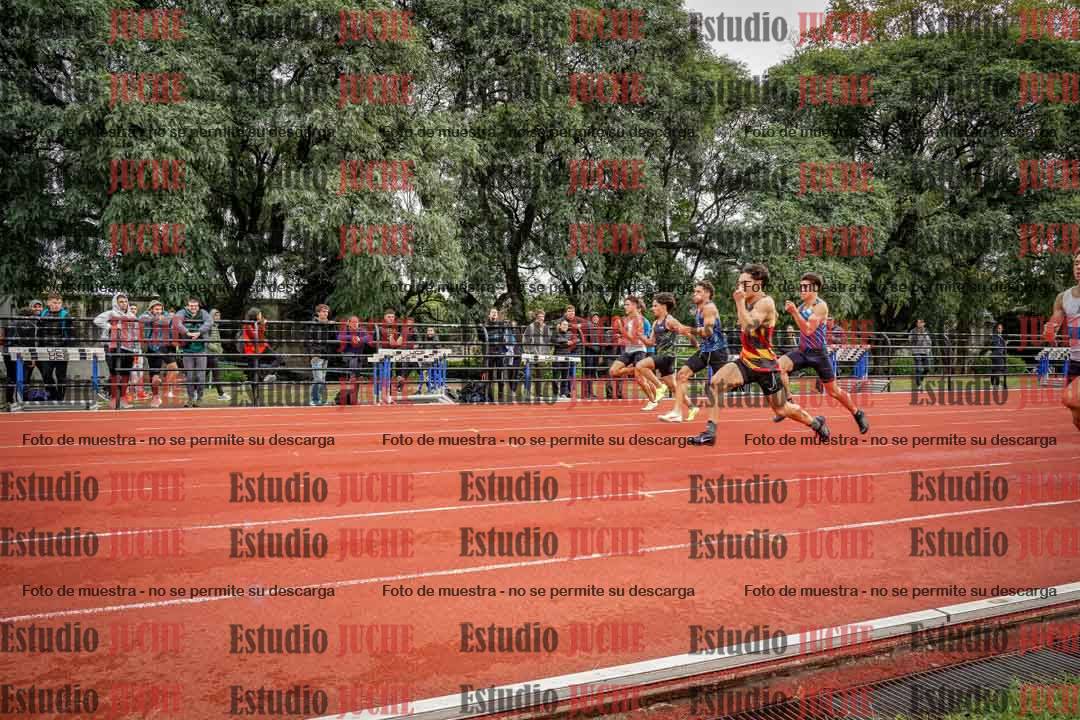 Fotos de los 100 m llanos de varones