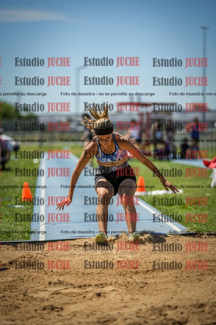 Fotos del salto triple de varones y mujeres - todas las tablas