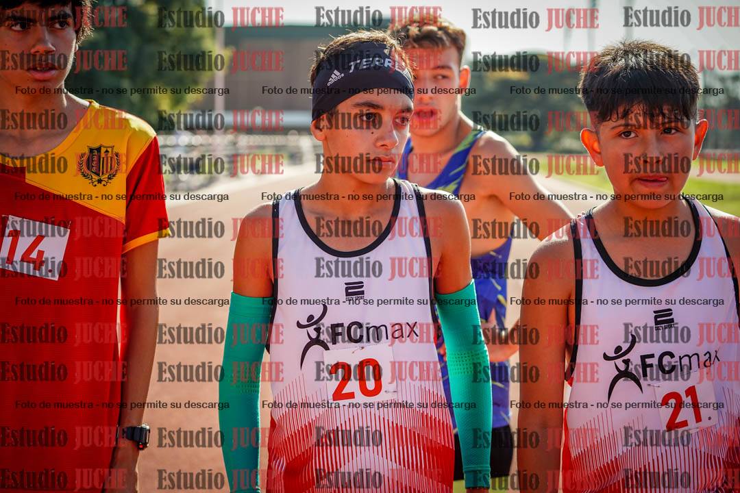 Fotos de los 2400 m llanos de varones