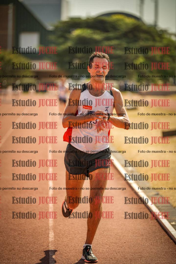 Fotos de los 3000 m llanos de varones