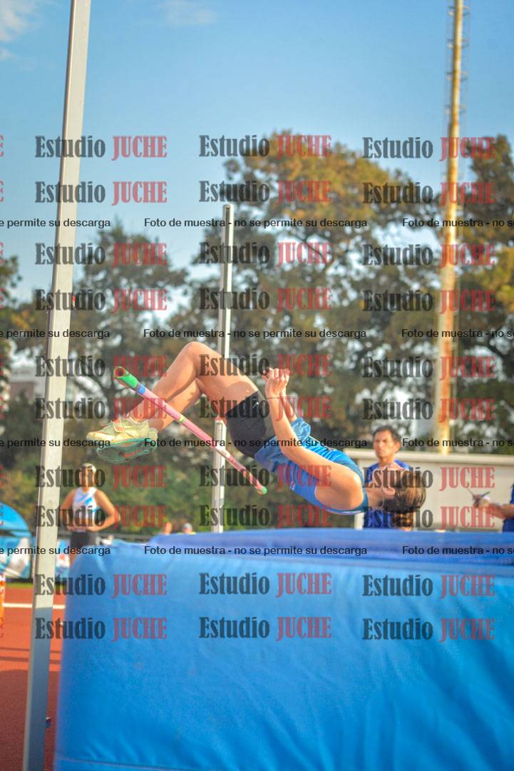 Fotos del salto en alto de mujeres