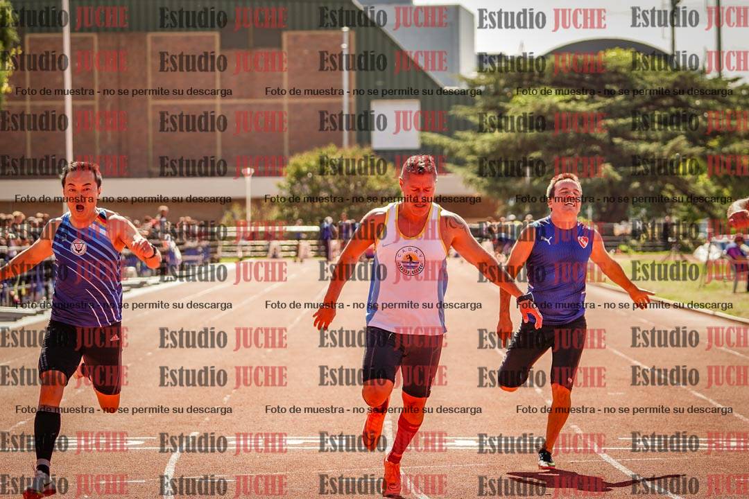 Fotos de los 100 m llanos de varones