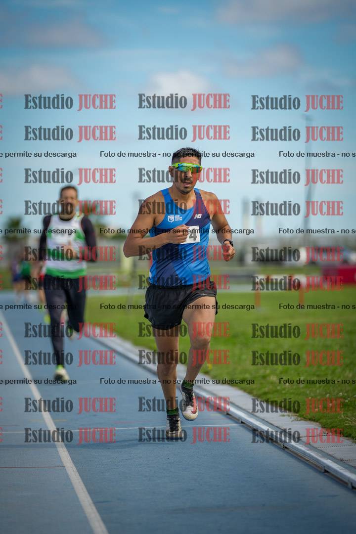 Fotos de los 1000 m llanos de varones