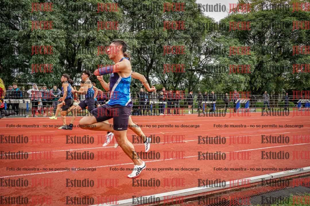 Fotos de los 100 m llanos de varones