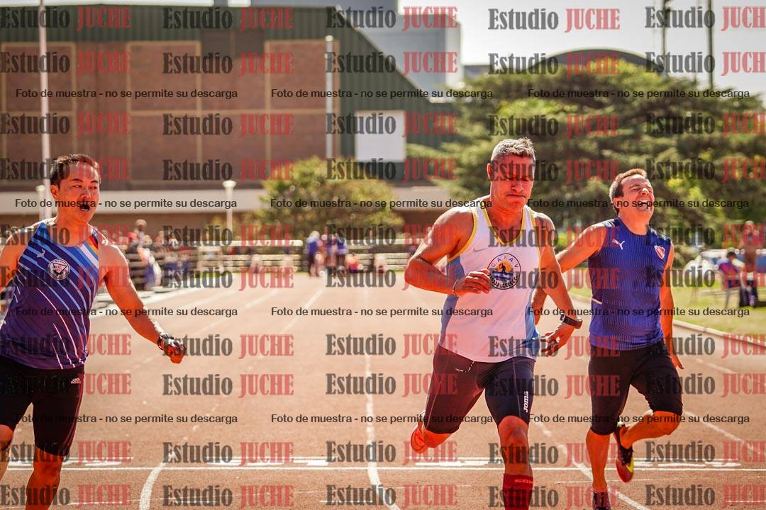 Fotos de los 100 m llanos de varones