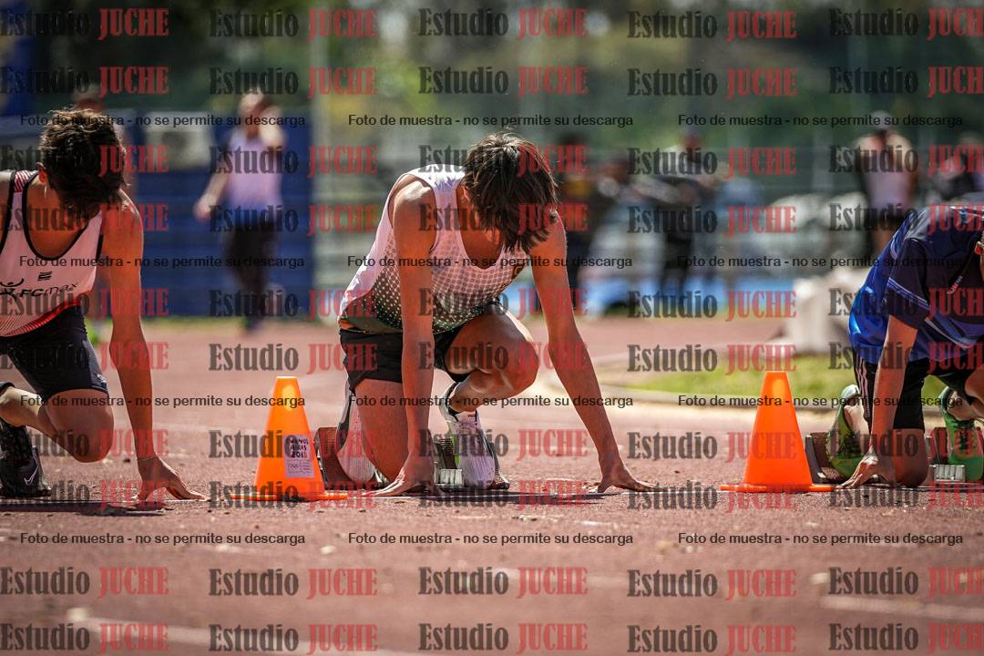Fotos de los 80 m llanos de varones