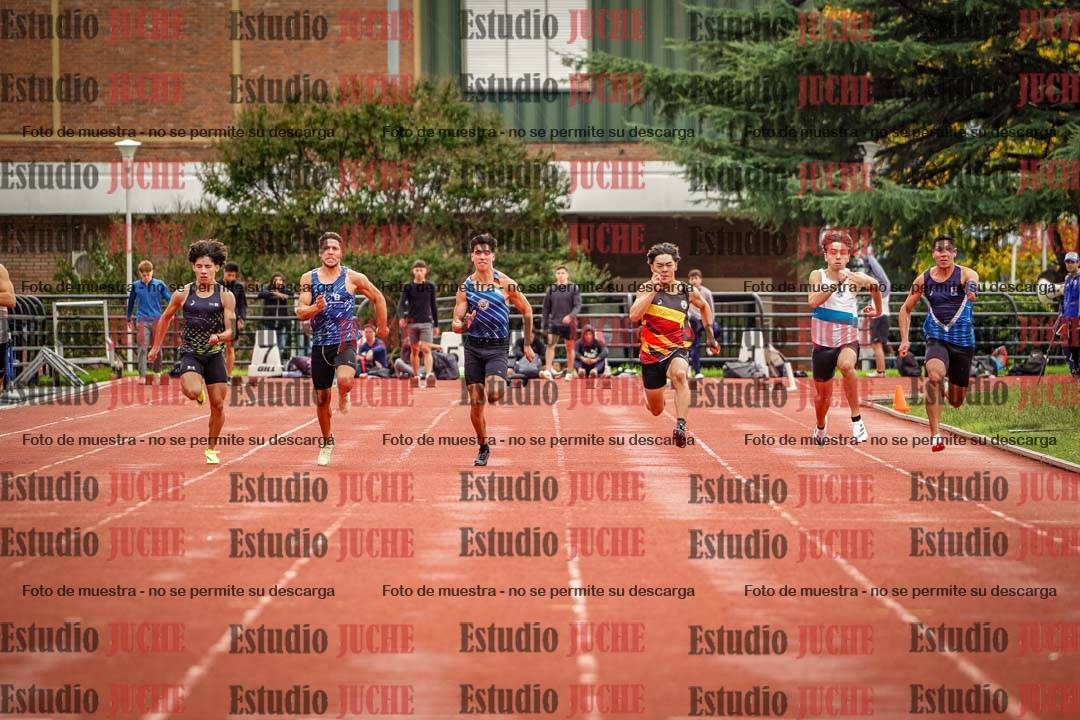 Fotos de los 100 m llanos de varones