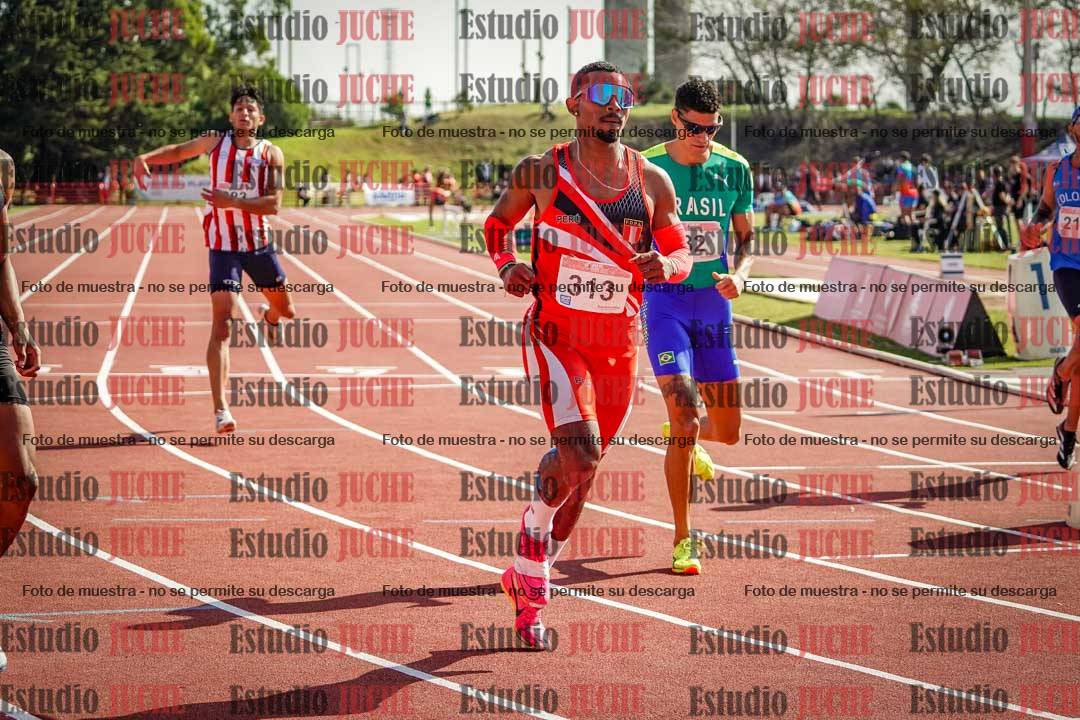 Fotos de los 400 m llanos de varones