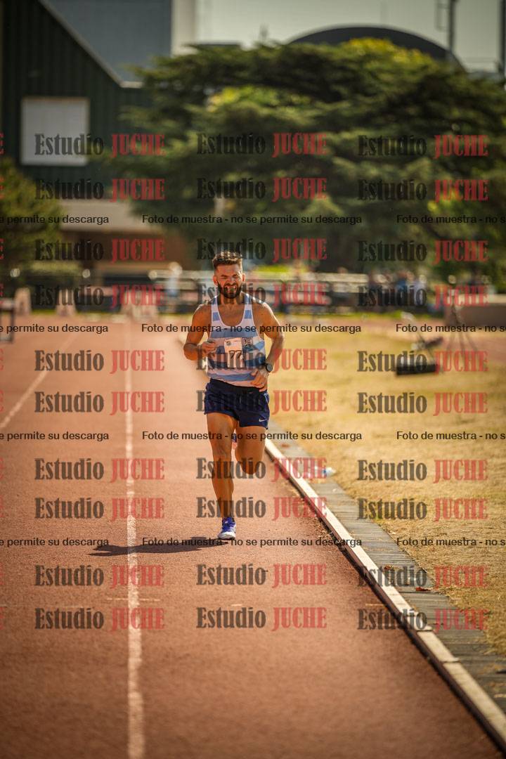 Fotos de los 3000 m llanos de varones