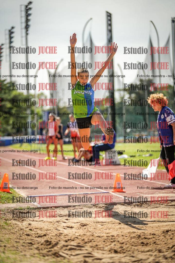 Fotos del salto en largo de mujeres - U16