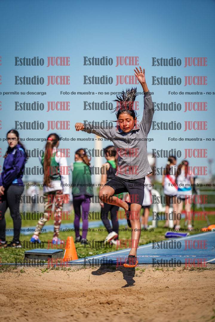 Fotos del salto en largo de mujeres - U15