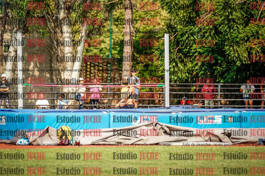 Fotos del salto en alto